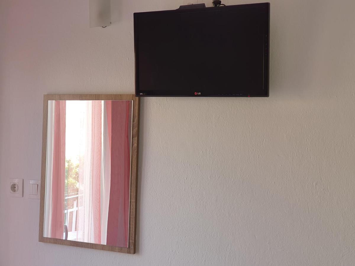 Cozy & Cool Apartment N1 30M From Sea Nea Kallikrateia Exteriér fotografie